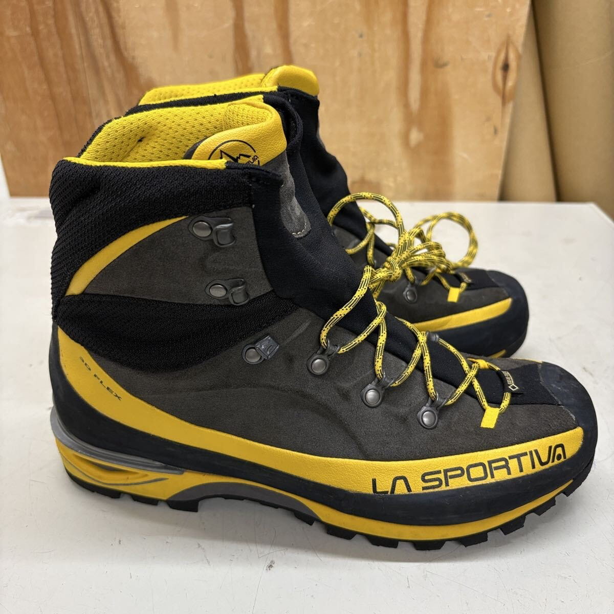 La Sportiva 登山靴 3D FLEX 421_2サイズ-a